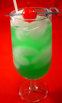 midori groene hornet (alcoholische drank)