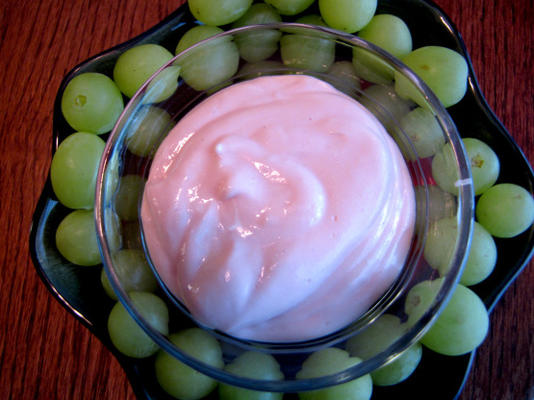 marshmallow cream fruit dip