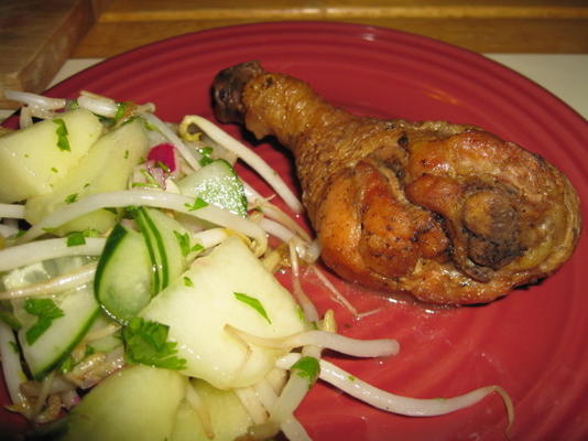 gekruide kippenpoten met mangosalade