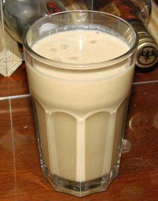 nut 'n' honey smoothie