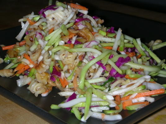 Aziatische cole slaw salade