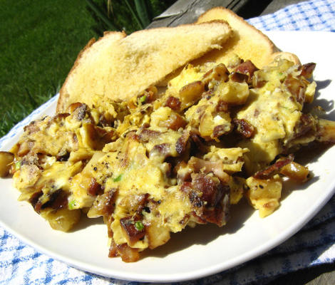 bauernfranduuml; hstanduuml; ck-farmers breakfast omelet