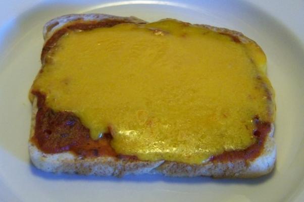 pizza toast (magnetron)