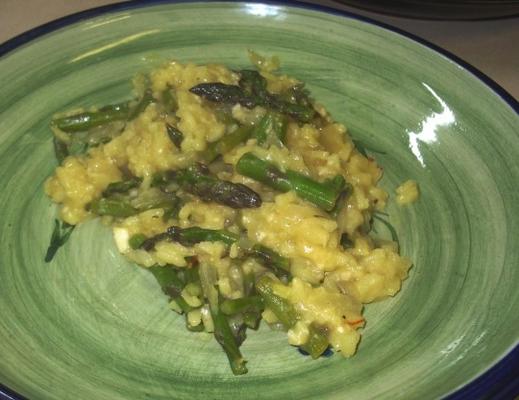 bobby flay's snelle saffraanrisotto met geroosterde asperges