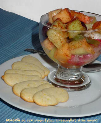 fruit met limoen en chilipepers