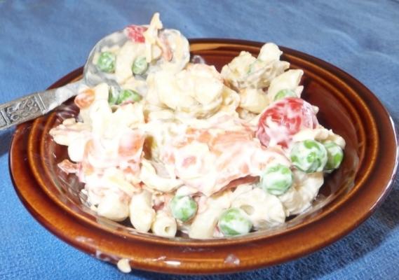 maaltijd-in-één macaroni salade
