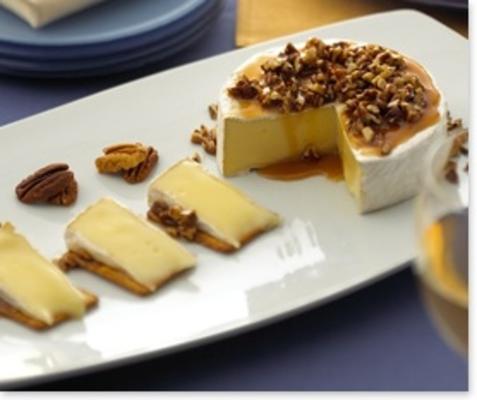 alouette pecan caramel brie recept