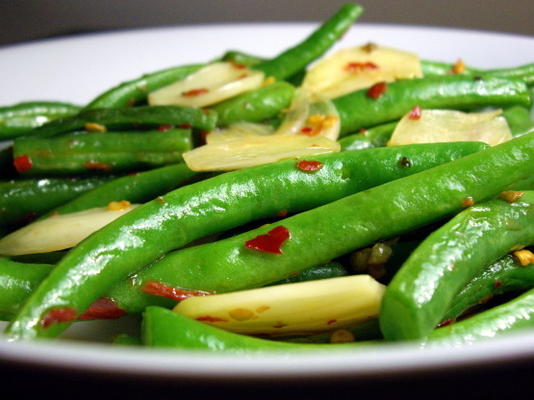 groene bonen aglio olio (met knoflook en olijfolie)