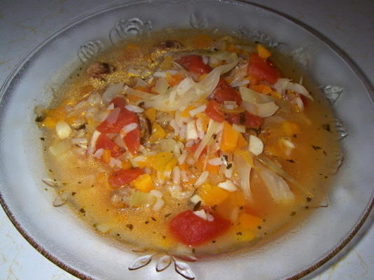 knoflook groente pasta soep