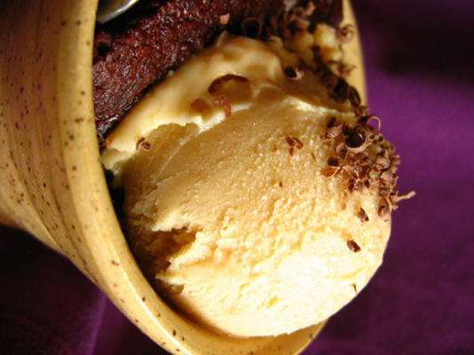 decadent pindakaas soja ijs