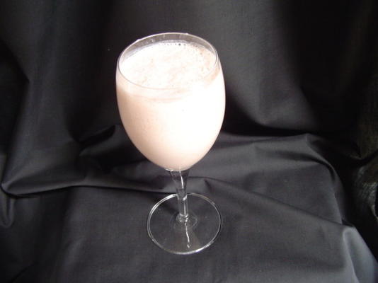 suikerarm, weinig koolhydraten, heerlijke aardbeien shake