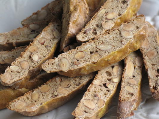 carquinyolis - amandelbiscotti