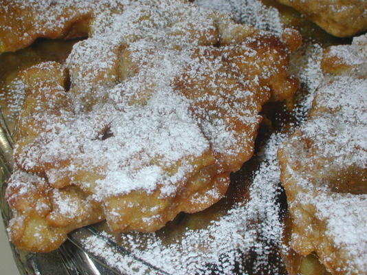 Nederlandse appelbeignets (apelbeignets)