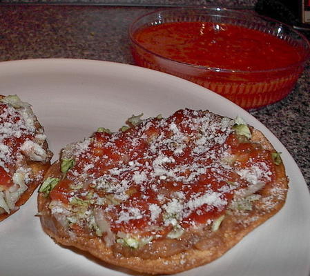 mom tostada saus