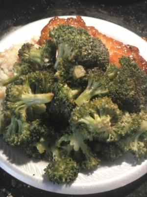 knapperige geroosterde broccoli
