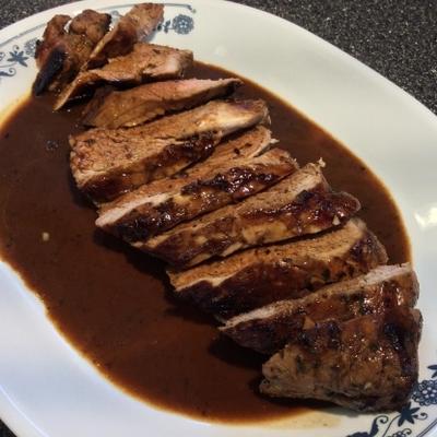 varkenshaas met pannensaus