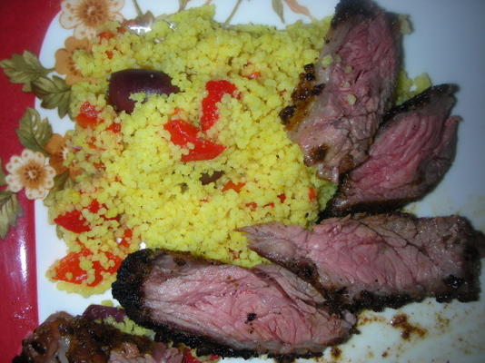 Marokkaanse rok steak met geroosterde peper couscous (zwt-9)