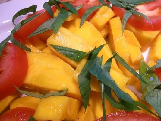 st. bart's no-fuss tomaten mango salade