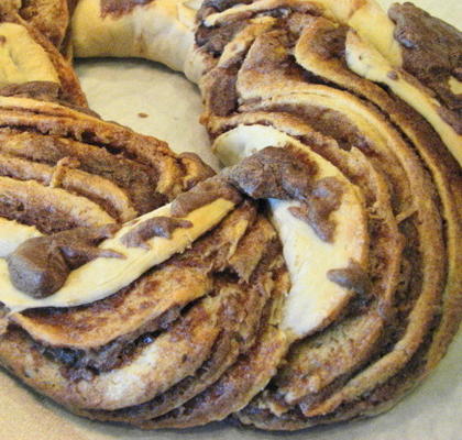 kringle - estlands kaneel gevlecht brood