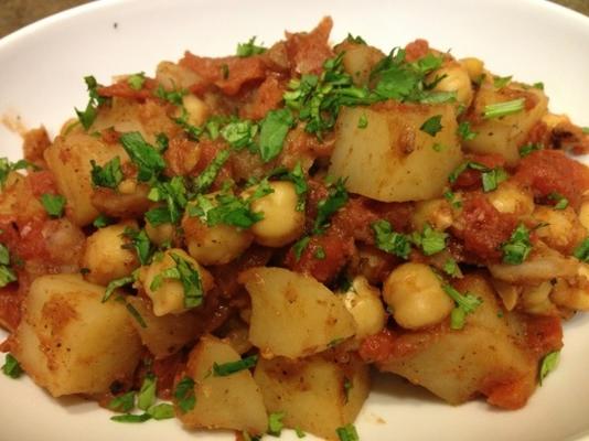 geurige Indiase gekruide aardappelen en kikkererwten 5fix