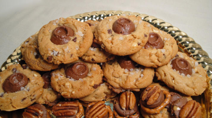 peanuty rolo-cookies