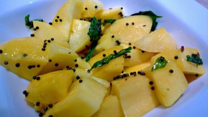 wilde mango en mosterdzaadsalade