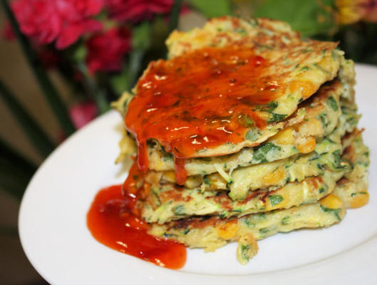 courgette, maïs en korianderbeignets