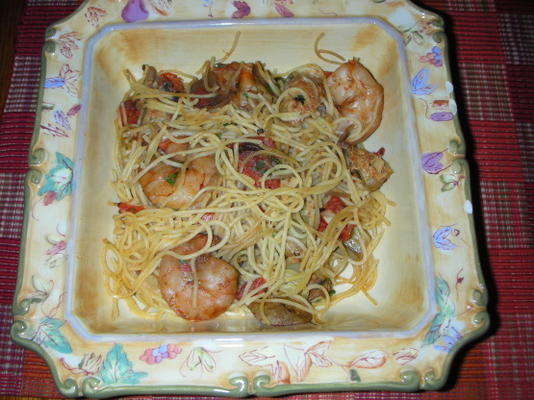 capellini al gamberetti (angel hair pasta with shrimp)