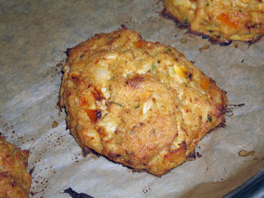 zuidelijke krabkoekjes met remoulade dipsaus