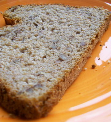 honing volkoren pecannotenbrood (broodmachine)