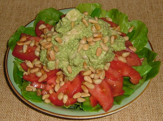 peterselie pesto kipsalade met pijnboompitten