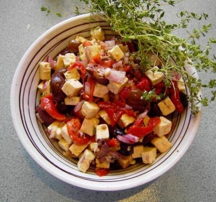 gemarineerde feta met Grieks olijvenvoorgerecht