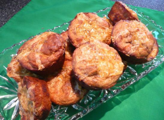 Welsh rarebit muffins