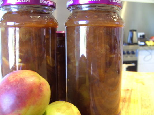 nectarine en ananaschutney