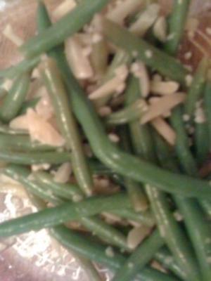 knoflook haricots verts almondine