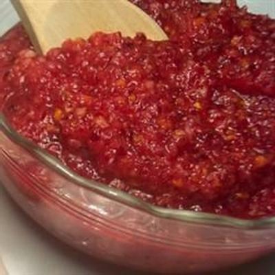 cranberry orange saus met likeur met sinaasappelsmaak