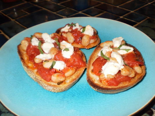 witte bonen bruschetta salade