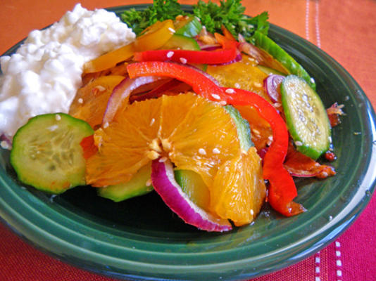 singapore komkommer salade