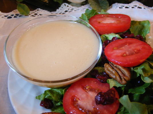 honing mosterdvinaigrette voor een menigte