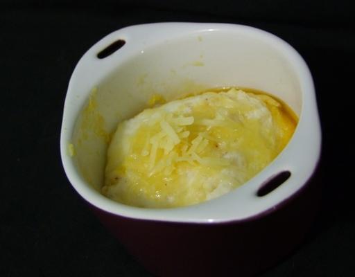 kaas soufflandeacute; omelet (vertroetelde eieren)