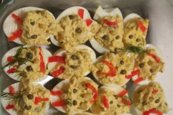 lil duivels deviled eggs