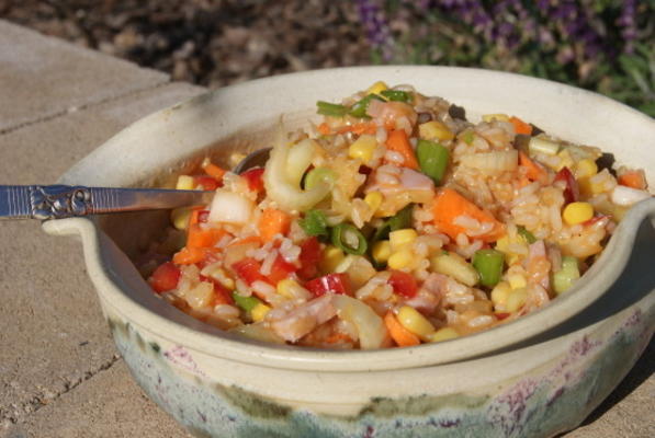 Hawaiiaanse rijstsalade