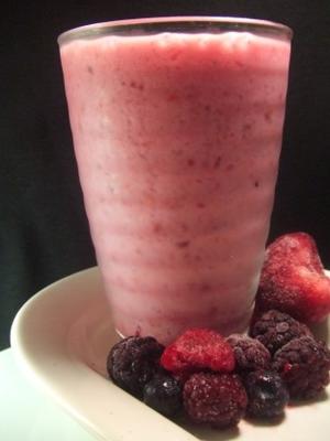 berry medley smoothie