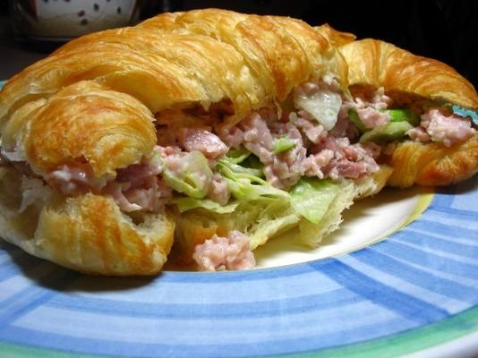 ham salade croissants