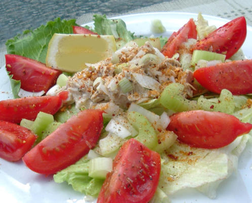 trio van t's salade (tonijn, tomaat en dragon)