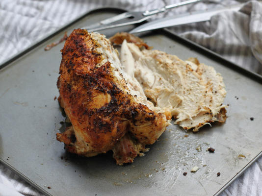 gepekeld mesquite gegrilde kalkoenfilet