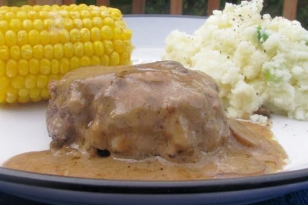 salisbury steak jus