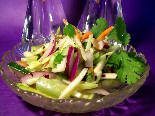 amandelgroenten slaw