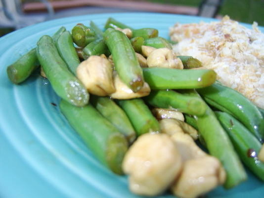 groene bonen en cashewnoten