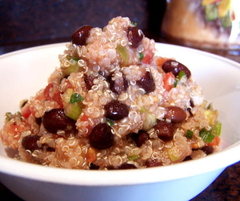 zwarte boon en tomatenquinoa